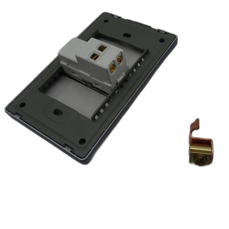 金属プレス検査